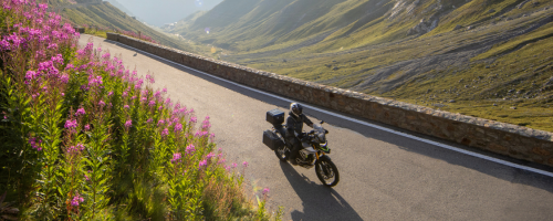 Observatoire Solly Azar - AAA DATA : la saison moto a-t-elle relancé le marché du 2 roues au 1er semestre 2025 ?